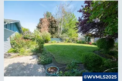 4722 Indiana Av NE, Salem, OR 97305 - Photo 2