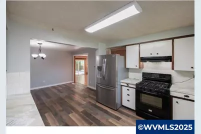 4722 Indiana Av NE, Salem, OR 97305 - Photo 8