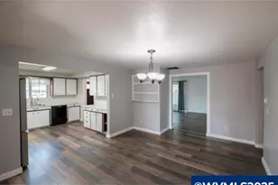 4722 Indiana Ave NE, Salem, OR 97305 - Photo 12