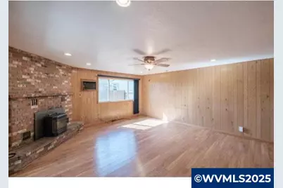 4722 Indiana Av NE, Salem, OR 97305 - Photo 16