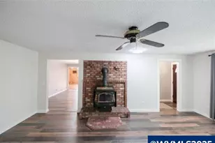 4722 Indiana Ave NE, Salem, OR 97305 - Photo 6