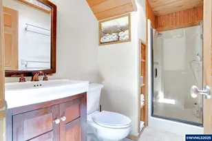 33941 Totem Pole Rd, Lebanon, OR 97355 - Photo 16