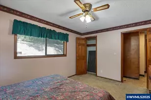 2091 Eola Dr NW, Salem, OR 97304 - Photo 16