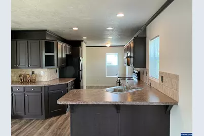 5422 Portland #139 Rd NE, Salem, OR 97305 - Photo 8