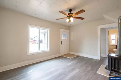 121 S Williams (125) St, Lebanon, OR 97355 - Photo 14