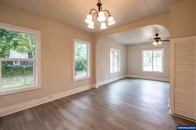 121 S Williams (125) St, Lebanon, OR 97355 - Photo 10