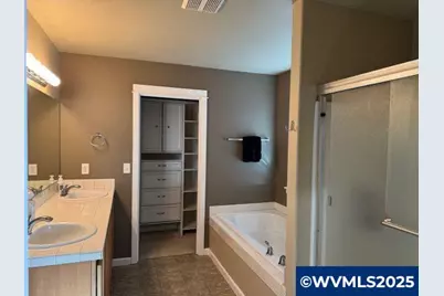 384 Eagles Wing St NW, Salem, OR 97304 - Photo 12