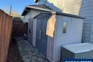 384 Eagles Wing St NW, Salem, OR 97304 - Photo 24