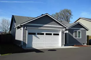 56 Oak Terrace Dr, Lebanon, OR 97355 - Photo 2