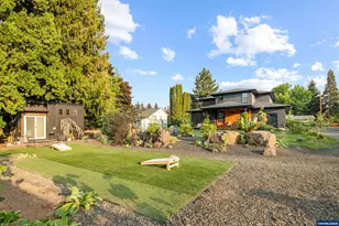 653 NW East Thornton Lake Dr, Albany, OR 97321 - Photo 42