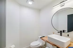 653 NW East Thornton Lake Dr, Albany, OR 97321 - Photo 14