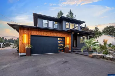 653 NW East Thornton Lake Dr, Albany, OR 97321 - Photo 2