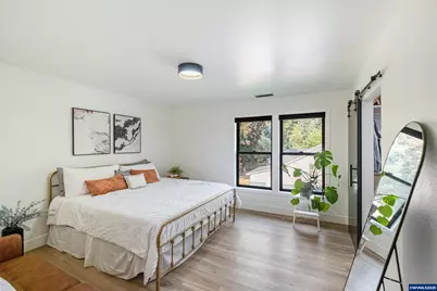 653 NW East Thornton Lake Dr, Albany, OR 97321 - Photo 30