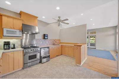 300 Reuben Boise Rd, Dallas, OR 97338 - Photo 32