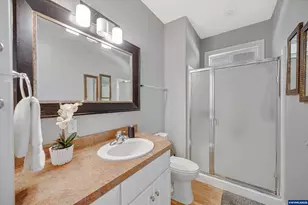 300 Reuben Boise Rd, Dallas, OR 97338 - Photo 22