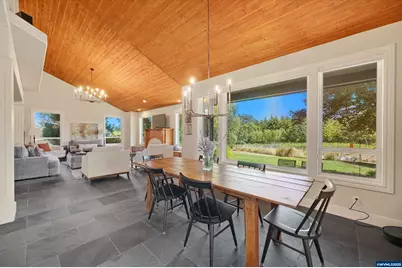 300 Reuben Boise Rd, Dallas, OR 97338 - Photo 6