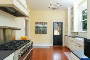 340 SW 5th St, Corvallis, OR 97333 - Photo 18