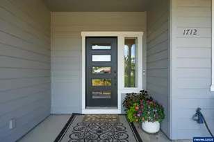 1712 SW 25th Av, Albany, OR 97321 - Photo 6