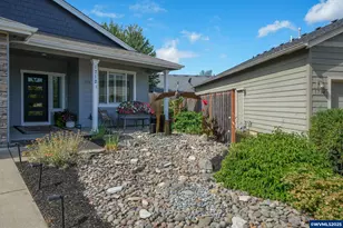 1712 SW 25th Av, Albany, OR 97321 - Photo 4