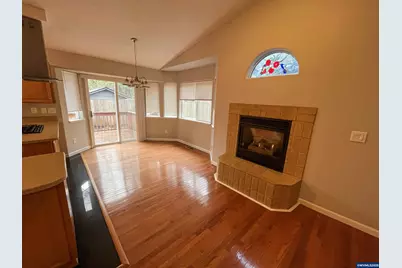 670 Idylwood Dr, Salem, OR 97302 - Photo 4