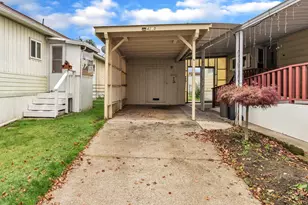 4230 Hazelgreen Rd NE, Salem, OR 97305 - Photo 4