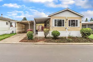 4230 Hazelgreen Rd NE, Salem, OR 97305 - Photo 4