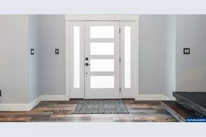 7060 NW Oak Creek Dr, Corvallis, OR 97330 - Photo 4