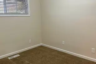 2910 Lancaster Dr NE, Salem, OR 97305 - Photo 14