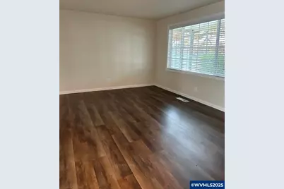 2910 Lancaster Dr NE, Salem, OR 97305 - Photo 12