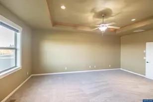 2089 Limestone Ave SE, Salem, OR 97306 - Photo 32