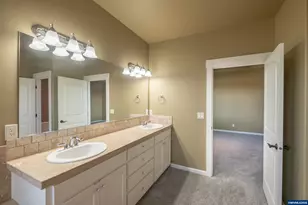 2089 Limestone Ave SE, Salem, OR 97306 - Photo 36