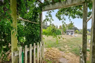 580 NW Quarry Rd, Albany, OR 97321 - Photo 40