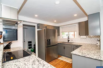 5148 Gatewood Dr, Klamath Falls, OR 97603 - Photo 12