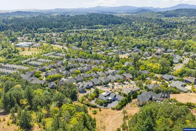 2807 NW Silktassel Ct, Corvallis, OR 97330 - Photo 4