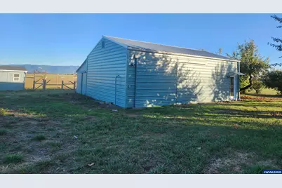24315 Peoria Rd, Harrisburg, OR 97446 - Photo 26