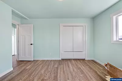 24315 Peoria Rd, Harrisburg, OR 97446 - Photo 16