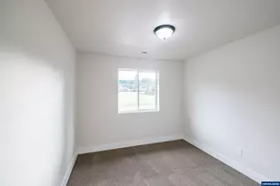 4485 Knotty Pne Ct, Sweet Home, OR 97386 - Photo 36