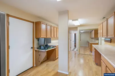 1399 Twin Hills Rd SE, Jefferson, OR 97352 - Photo 32