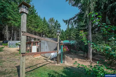 26377 Cherry Creek Rd, Monroe, OR 97456 - Photo 32