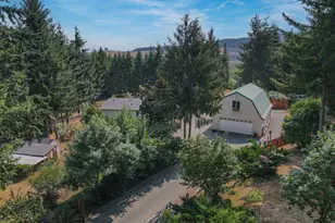 26377 Cherry Creek Rd, Monroe, OR 97456 - Photo 48