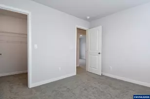 1211 Parkside Ave, Woodburn, OR 97071 - Photo 8