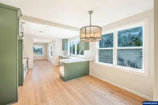 1078 Young St, Woodburn, OR 97071 - Photo 16