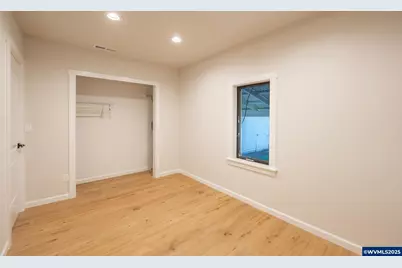 1078 Young St, Woodburn, OR 97071 - Photo 22