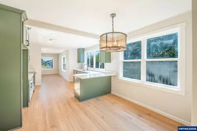 1078 Young St, Woodburn, OR 97071 - Photo 14