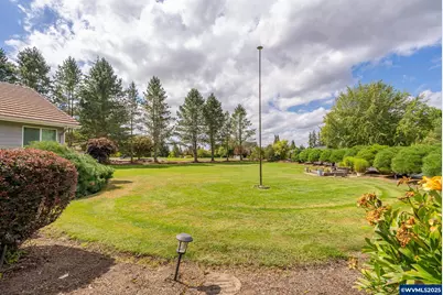 1140 Clover Valley Ct NE, Salem, OR 97317 - Photo 4