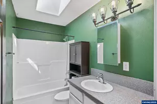 2235 Hoyt St SE, Salem, OR 97302 - Photo 12