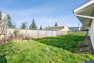 2235 Hoyt St SE, Salem, OR 97302 - Photo 20