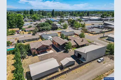 3795 Blossom Dr NE, Salem, OR 97305 - Photo 6