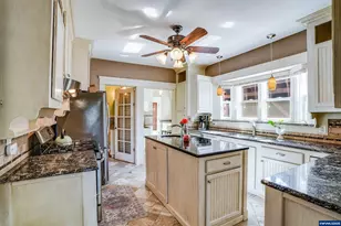 3795 Blossom Dr NE, Salem, OR 97305 - Photo 12