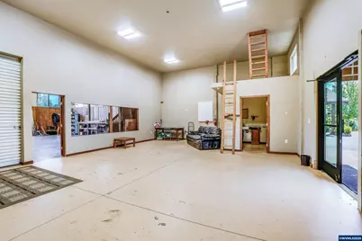 3795 Blossom Dr NE, Salem, OR 97305 - Photo 44